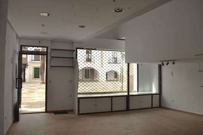 Premissa comercial em Casar de Cáceres. 