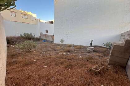 Urban grund til salg i Agüimes, Las Palmas, Gran Canaria. 