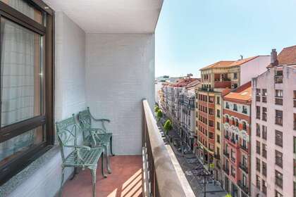 Maison de ville en Corredoria (Oviedo), Asturias. 