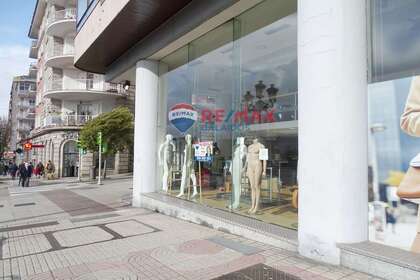 Geschäftslokal zu verkaufen in Vigo, Pontevedra. 