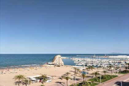 商业物业 进入 Gandia, Valencia. 