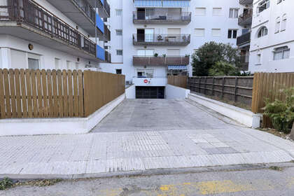 Parkeringspladser til salg i Canyelles Almadraba (Roses), Girona. 