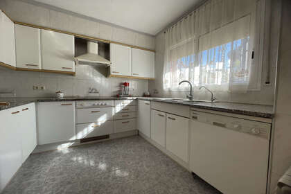 Wohnung zu verkaufen in Llagosta, La, Barcelona. 