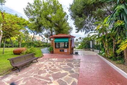 Casa venta en Alicante/Alacant. 