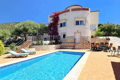 Plano em Canyelles Almadraba (Roses), Girona. 