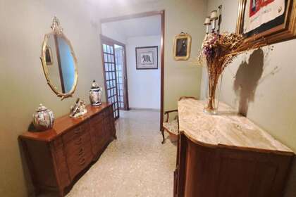 Casa in Alicante/Alacant. 