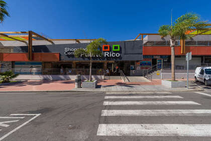 商业物业 出售 进入 Las Palmas, Gran Canaria. 