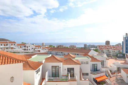 Apartment for sale in Los Cristianos, Arona, Santa Cruz de Tenerife, Tenerife. 