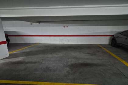 Vagas de estacionamento venda em Avenida Portugal, Salamanca. 