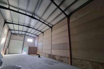 Warehouse in Poligono Los Villares, Villares de la Reina, Salamanca. 