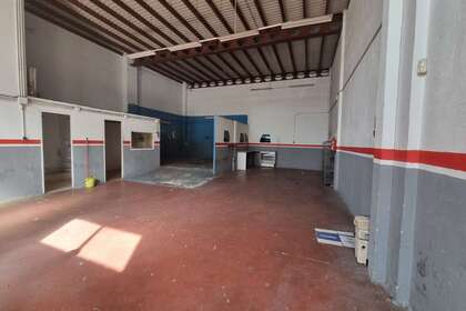 Warehouse in El Rollo, Salamanca. 