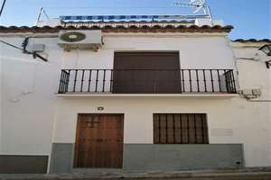 House for sale in Galaroza, Huelva. 