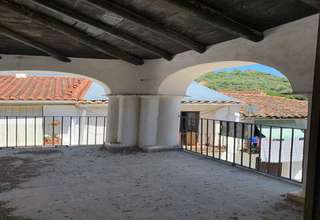 Townhouse for sale in Galaroza, Huelva. 