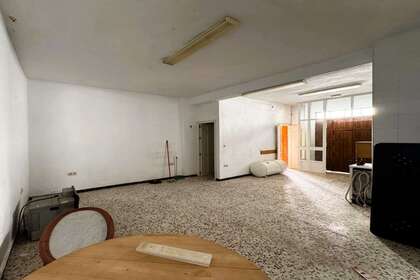 Kommercielle lokaler i Galaroza, Huelva. 