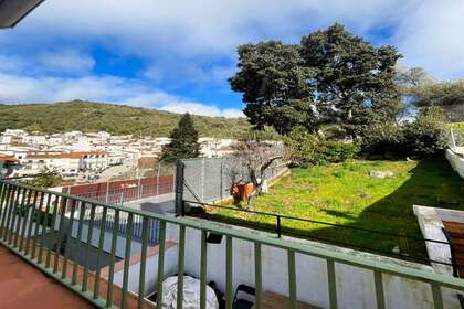 Rijtjeshuizen verkoop in Galaroza, Huelva. 