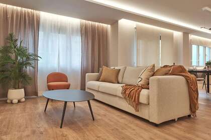 Flat for sale in Trafalgar, Chamberí, Madrid. 