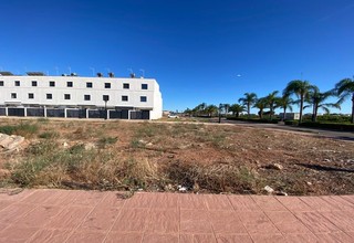 Urban plot for sale in Nucleo Urbano, Rafelbunyol, Valencia. 