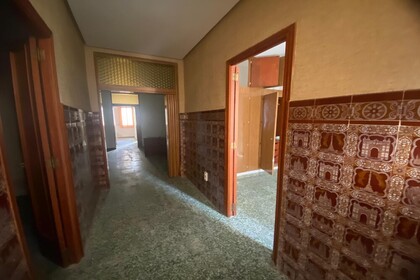 Дом Продажа в Nucleo Urbano, Rafelbunyol, Valencia. 