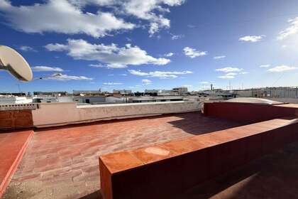 Duplex/todelt hus til salg i Triana, Palmas de Gran Canaria, Las, Las Palmas, Gran Canaria. 