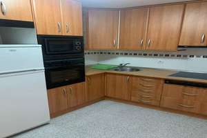 Flat for sale in Canal, Valdepeñas, Ciudad Real. 