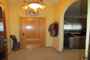 Flat for sale in Seis de Junio, Valdepeñas, Ciudad Real. 