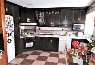 House for sale in Convento, Valdepeñas, Ciudad Real. 