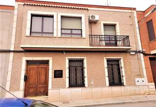 Casa vendita in Calle Constitución, Valdepeñas, Ciudad Real. 