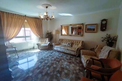 Casa vendita in Seis de Junio, Valdepeñas, Ciudad Real. 