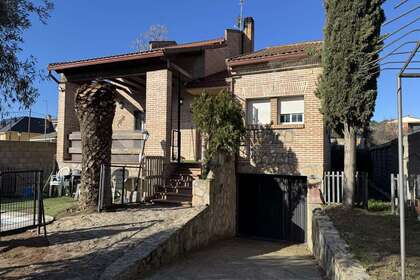 Hytter til salg i Casco Urbano, Navas del Rey, Madrid. 