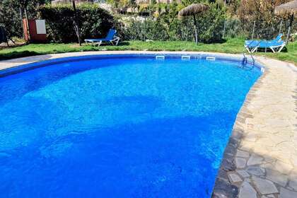 community swimming-pool