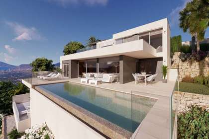 Chalet for sale in Cumbre del sol, Alicante. 