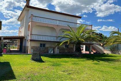 Villa for sale in El Dossel, Cullera, Valencia. 