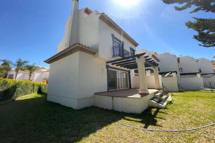House for sale in Estepona, Málaga. 