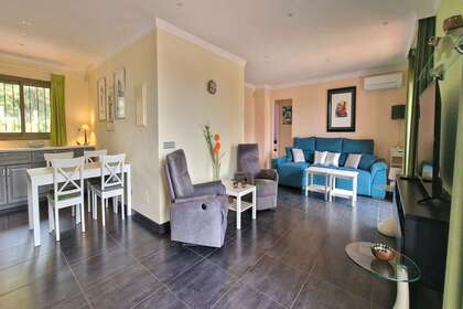 Flat for sale in Mijas Costa, Málaga. 