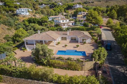 Таунхаус Продажа в Valtocado (Mijas), Málaga. 