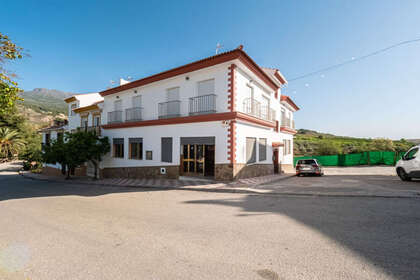 House for sale in Alozaina, Málaga. 