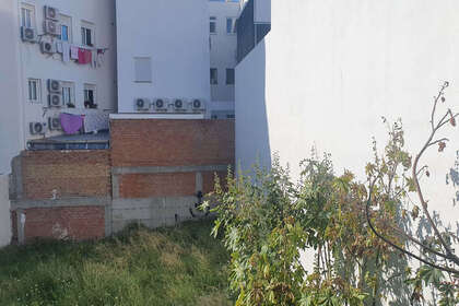 情节 出售 进入 Alhaurín el Grande, Málaga. 
