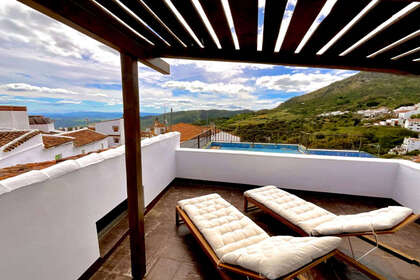 House for sale in Gaucín, Málaga. 
