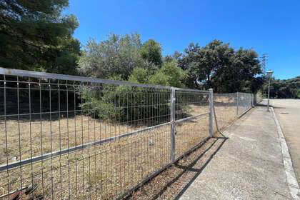 情节 出售 进入 Alhaurín el Grande, Málaga. 