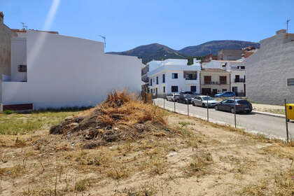 情节 出售 进入 Alhaurín el Grande, Málaga. 