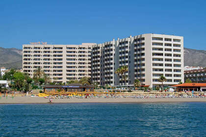 酒店公寓 出售 进入 La Carihuela, Torremolinos, Málaga. 