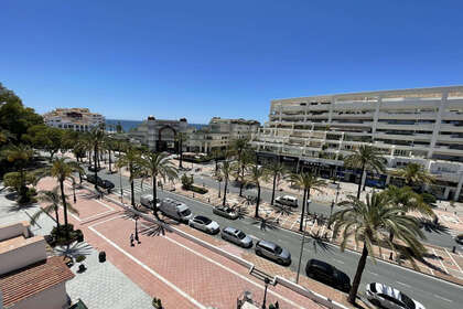 Apartment for sale in Puerto Banús, Málaga. 