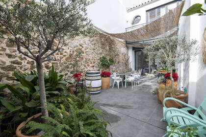 House for sale in Estepona, Málaga. 