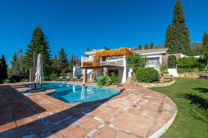 Таунхаус Продажа в Valtocado (Mijas), Málaga. 