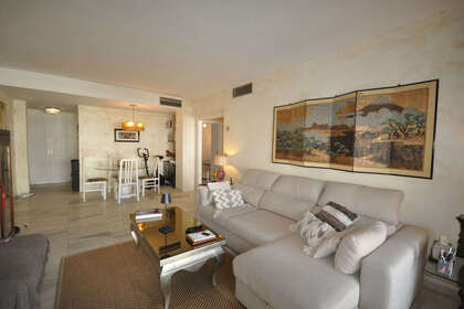 Apartment for sale in Puerto Banús, Málaga. 