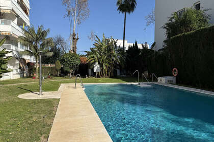 Apartment for sale in Puerto Banús, Málaga. 