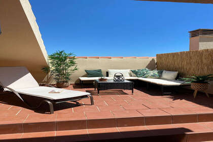 酒店公寓 出售 进入 Torreblanca, Fuengirola, Málaga. 