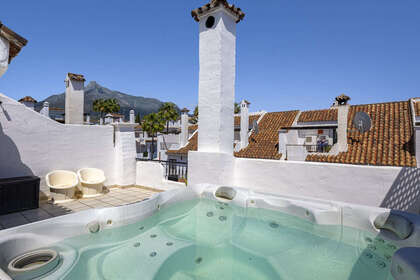 Maison de ville vendre en Marbella, Málaga. 