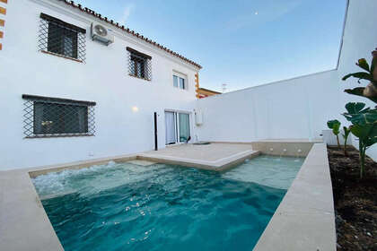 Haus zu verkaufen in Alhaurín de la Torre, Málaga. 