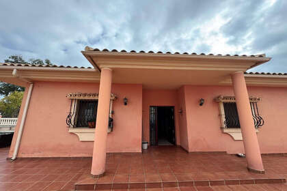 Reihenhaus zu verkaufen in Benalmádena, Málaga. 